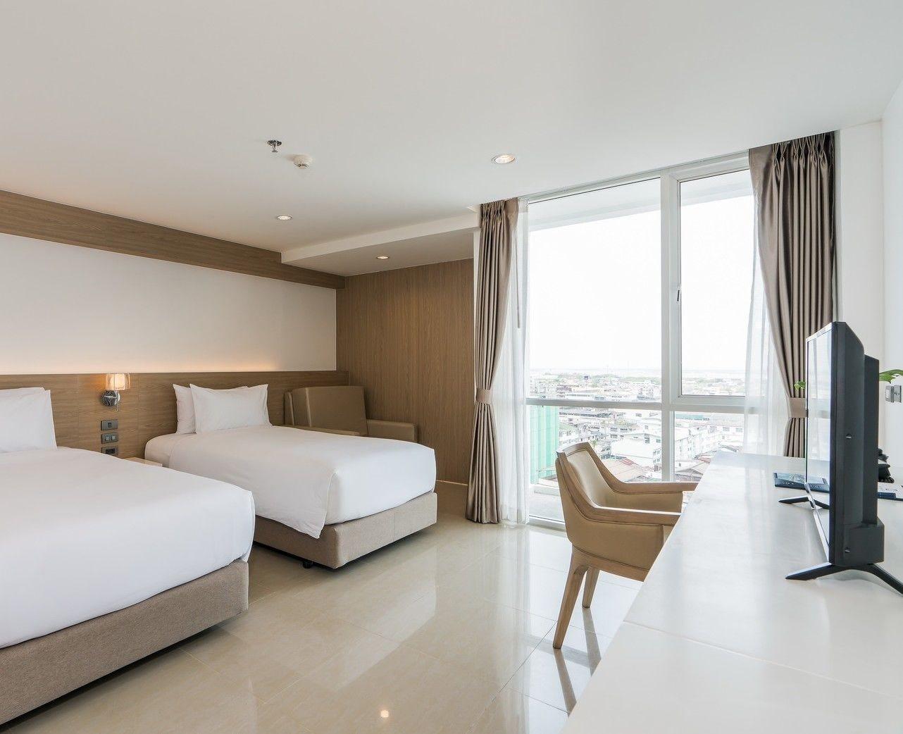 Rattanachol Hotel Chonburi Extérieur photo