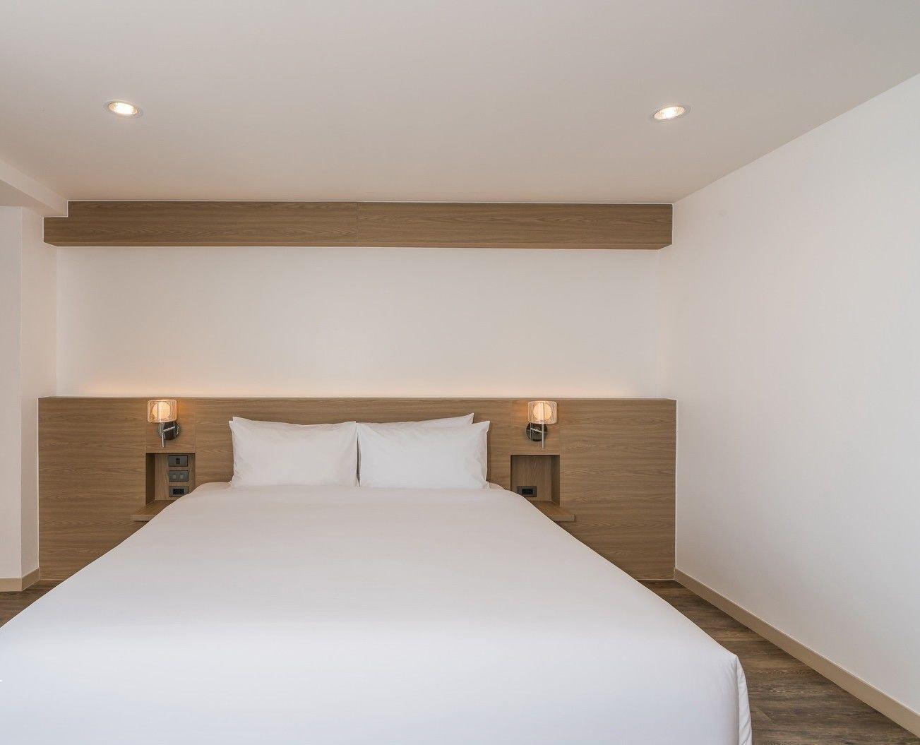 Rattanachol Hotel Chonburi Extérieur photo
