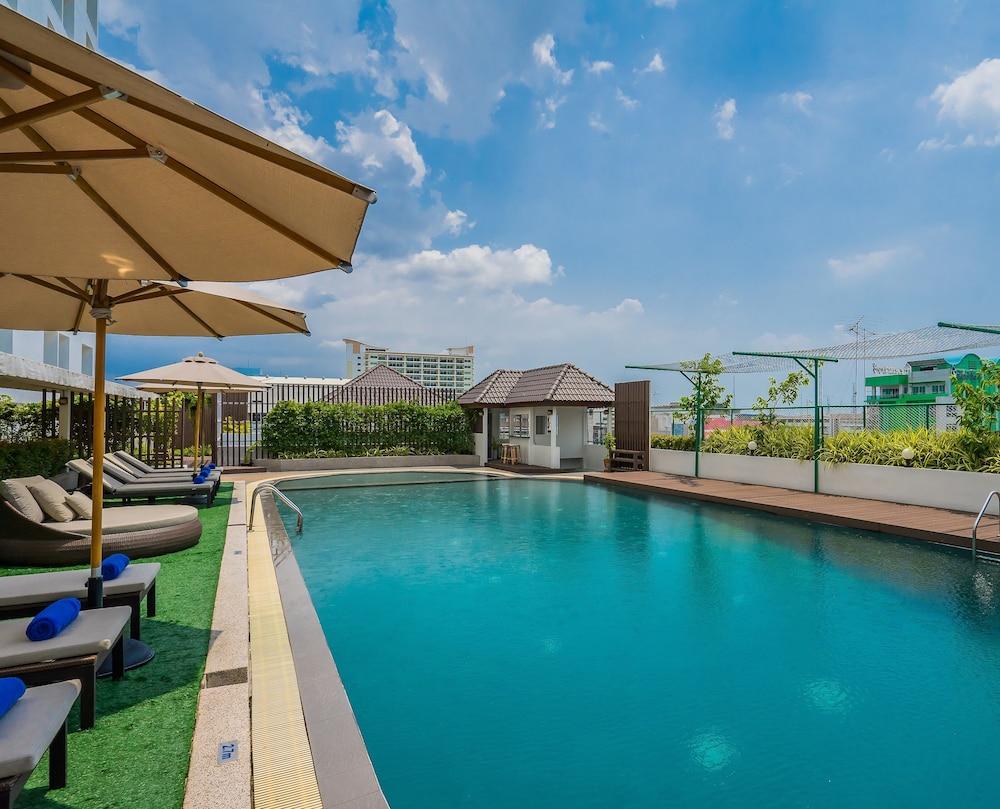 Rattanachol Hotel Chonburi Extérieur photo